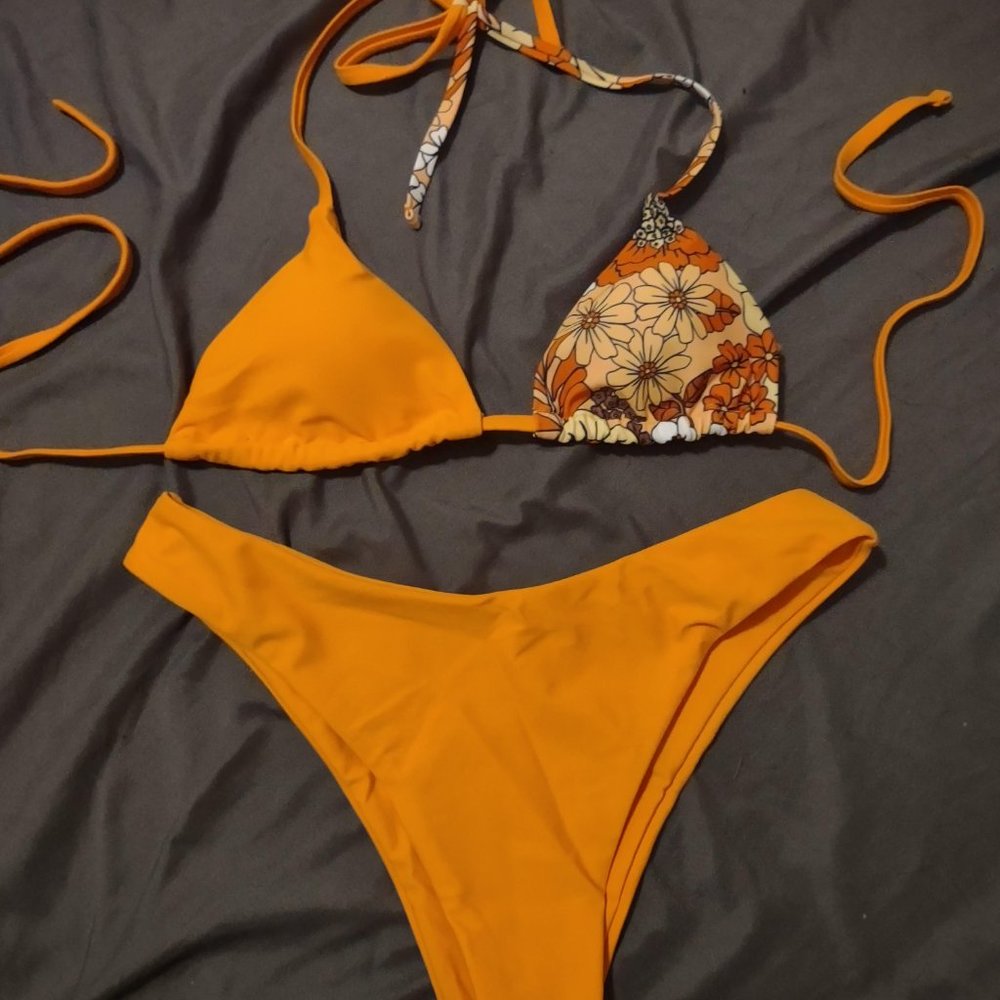 Floral Graphic Bikini Swimsuit